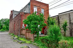 3347 W Carson St, Pittsburgh, PA 15204 - Photo 4