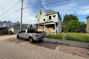1213 Pirl St, McKeesport, PA 15132 - Photo 2