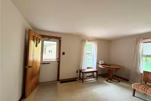 100 S Kings Creek Rd, Hanover Township, PA 15021 - Photo 8