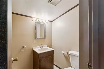 381 State Ave, Vanport, PA 15009 - Photo 22