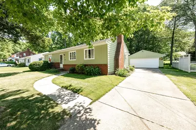 508 N Madison Ave, Grove City Boro, PA 16127 - Photo 2