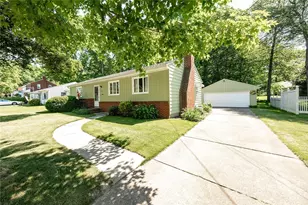 508 N Madison Ave, Grove City Boro, PA 16127 - Photo 2