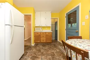 508 N Madison Ave, Grove City Boro, PA 16127 - Photo 8