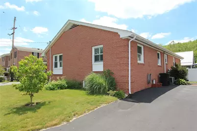 301 W Loyalhanna St, Ligonier Boro, PA 15658 - Photo 6
