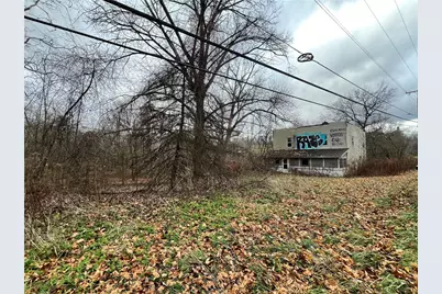 3007 Perry Hwy, Scott Township, PA 16101 - Photo 10