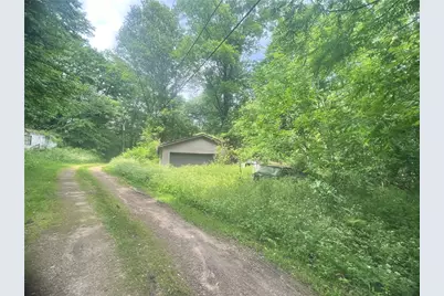 3007 Perry Hwy, Scott Township, PA 16101 - Photo 6