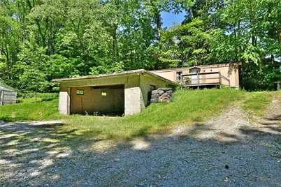 184 McClain Ln, New Castle, PA 16105 - Photo 46
