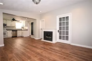 809 Franklin Ave, Connellsville, PA 15425 - Photo 10