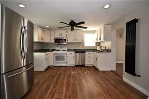 809 Franklin Ave, Connellsville, PA 15425 - Photo 6