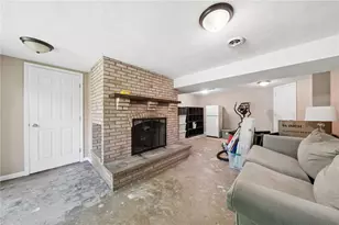 1000 Weir Drive, Rostraver, PA 15012 - Photo 26