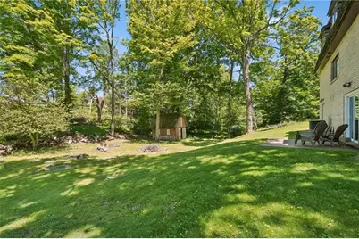 1000 Weir Dr, Rostraver, PA 15012 - Photo 24