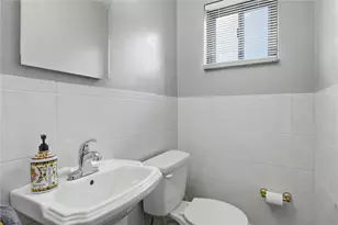5118 Frich Dr, Pittsburgh, PA 15227 - Photo 16