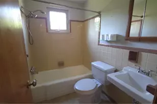 1094 Greenwood Dr, South Park, PA 15236 - Photo 14