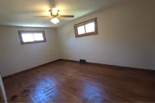 1094 Greenwood Dr, South Park, PA 15236 - Photo 16