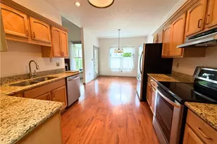 28 Manor Dr, Pine Township, PA 16127 - Photo 12