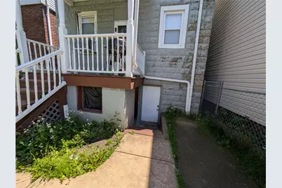 509 Locust St, Turtle Creek, PA 15145 - Photo 8