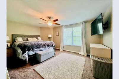 26 Monmouth Dr, Cranberry Township, PA 16066 - Photo 4