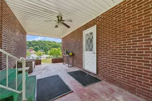612 Rich Hill Rd, Allegheny Township, PA 15656 - Photo 6