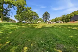 1449 2nd St, Kiskiminetas Township, PA 15613 - Photo 18
