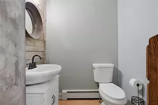 511 McKinley Ave, Vandergrift, PA 15629 - Photo 6
