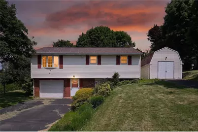 105 Willow Dr, Buffalo Township, PA 16055 - Photo 1