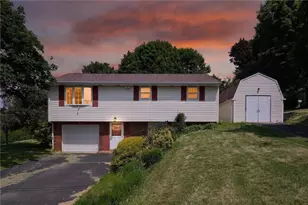 105 Willow Dr, Buffalo Township, PA 16055 - Photo 1