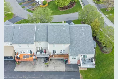 303 Winners Circle, Canonsburg, PA 15317 - Photo 4