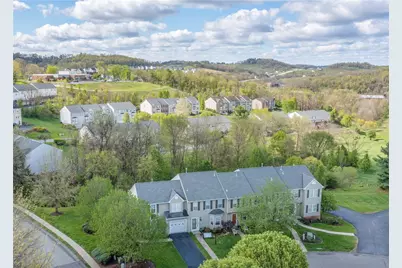 303 Winners Circle, Canonsburg, PA 15317 - Photo 2