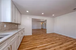 800 Jackson Ave, Monaca, PA 15061 - Photo 6