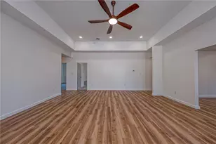 800 Jackson Ave, Monaca, PA 15061 - Photo 2