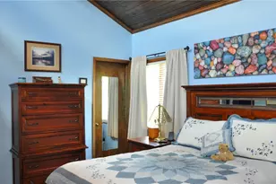 4048 Briarwood Dr, Hempfield Township, PA 15601 - Photo 22
