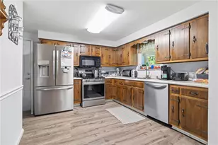 164 Heather Dr, Twp of But NW, PA 16001 - Photo 6
