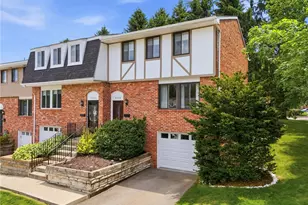 4400 Laurel Oak Dr, Hampton, PA 15101 - Photo 2