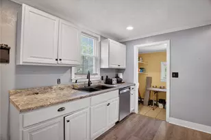 1345 Washington Pike, Collier Township, PA 15017 - Photo 14
