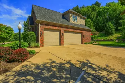 1801 Constitution Blvd, Adams Township, PA 16059 - Photo 2