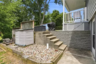 29 Colecrest St, Carnegie, PA 15106 - Photo 22