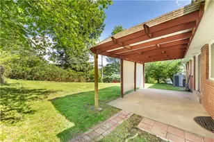 1303 Lakemont Dr, Pittsburgh, PA 15243 - Photo 20