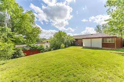 1303 Lakemont Dr, Pittsburgh, PA 15243 - Photo 22