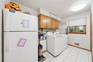 105 Hidden Valley Rd, Monroeville, PA 15146 - Photo 18