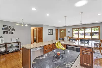 16 Aylesworth Way, Liberty Township, PA 16127 - Photo 14