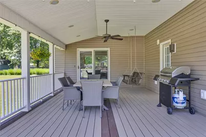 16 Aylesworth Way, Liberty Township, PA 16127 - Photo 32