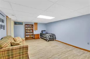 16 Aylesworth Way, Liberty Township, PA 16127 - Photo 26