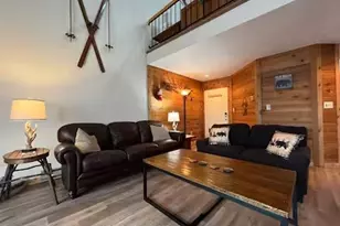 4506 Swiss Mt Dr, Seven Springs, PA 15622 - Photo 2