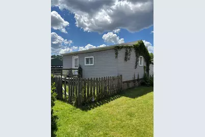 110 Main Street, Coraopolis, PA 15108 - Photo 2
