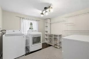 302 3rd St, Oakdale, PA 15071 - Photo 14