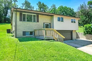 254 Twin Bridges Rd, Fallowfield, PA 15022 - Photo 1