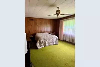 304 N Scott St, New Castle, PA 16101 - Photo 8