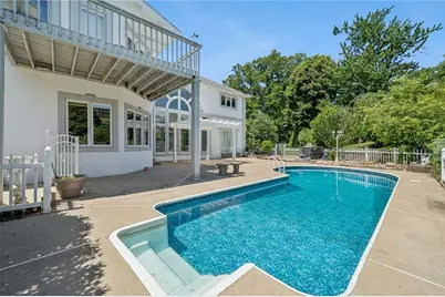 236 Lakewood Rd, Unity Township, PA 15601 - Photo 6