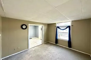 114 South St, Butler, PA 16001 - Photo 8