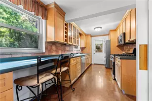 752 N Meadowcroft Ave, Pittsburgh, PA 15216 - Photo 14